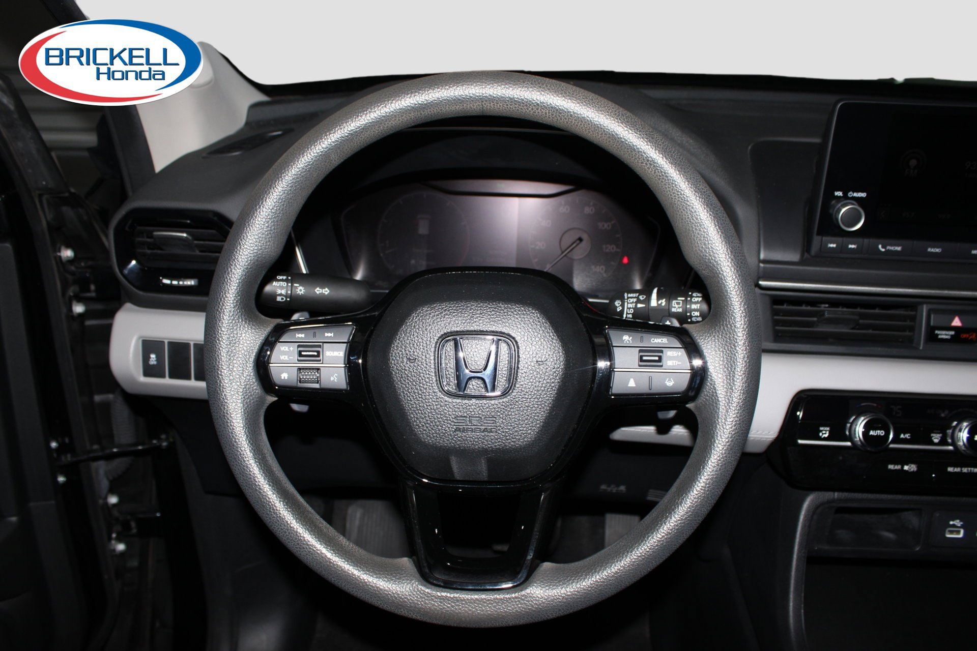 Certified 2023 Honda Pilot LX image 32