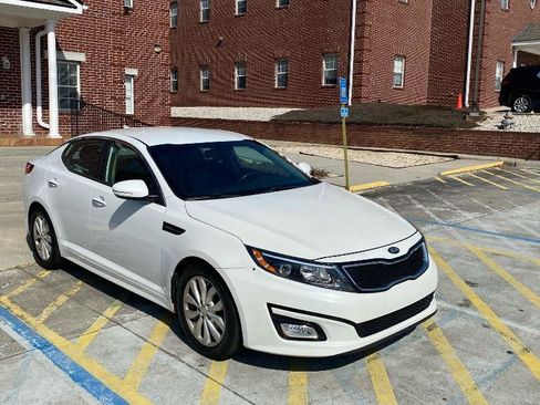Used 2015 Kia Optima EX image 5