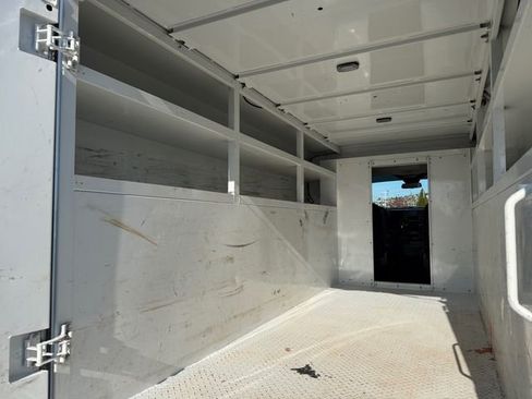 Used 2022 Ford Transit 350 w/ Interior Upgrade Package image 33