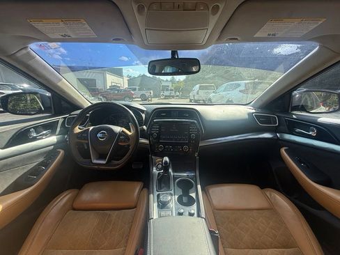 Used 2016 Nissan Maxima SR FWD image 11