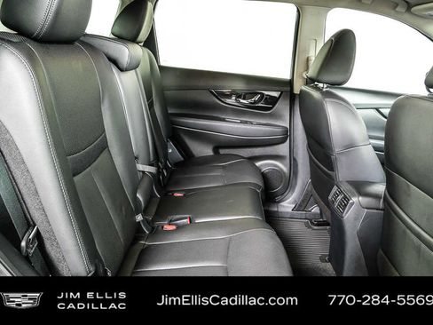 Used 2020 Nissan Rogue SL w/ Premium Package FWD image 22