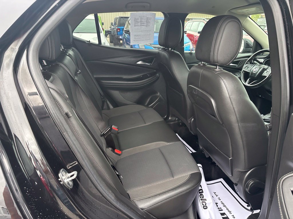 Used 2023 Buick Encore GX Select w/ Safety Package II AWD/4WD image 38