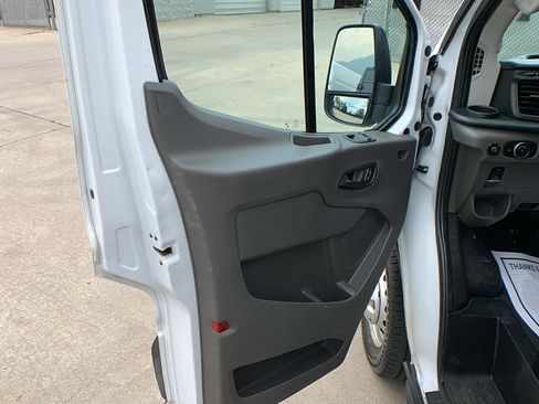 Used 2023 Ford Transit 250 Medium Roof AWD w/ Load Area Protection Package image 10