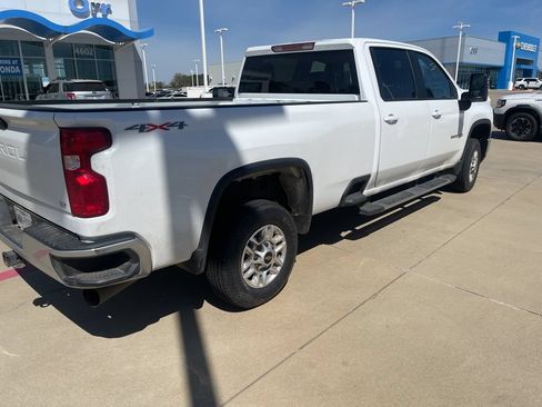 Used 2025 Chevrolet Silverado 2500 LT w/ Convenience Package AWD/4WD image 17