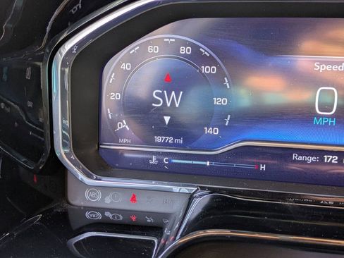 Used 2025 Chevrolet Silverado 2500 High Country w/ High Country Premium Package image 17