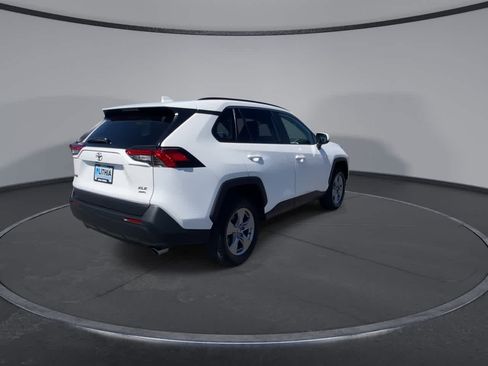 Certified 2025 Toyota RAV4 XLE AWD/4WD image 8