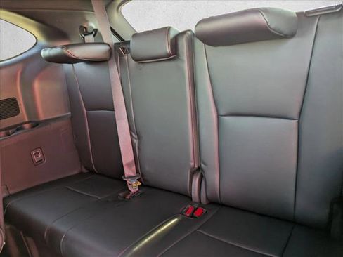 Certified 2024 Toyota Highlander XSE image 20