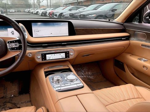 Used 2024 Genesis G90 3.5T image 9