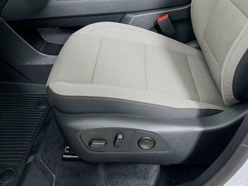 New 2026 Chevrolet Traverse LT w/ LPO, Floor Liner Package image 19