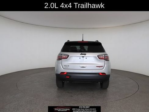 Used 2025 Jeep Compass Trailhawk AWD/4WD image 16