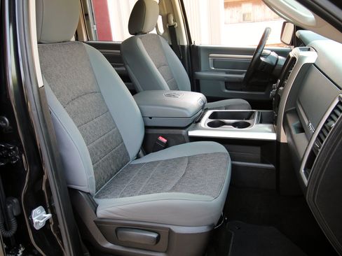 Used 2016 RAM 1500 Big Horn AWD/4WD image 38