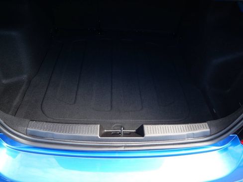 Used 2018 Chevrolet Sonic LT FWD image 21