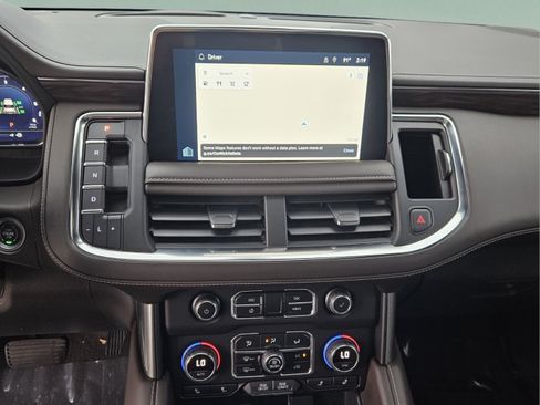 Used 2022 Chevrolet Tahoe LT w/ LT Signature Package RWD image 19