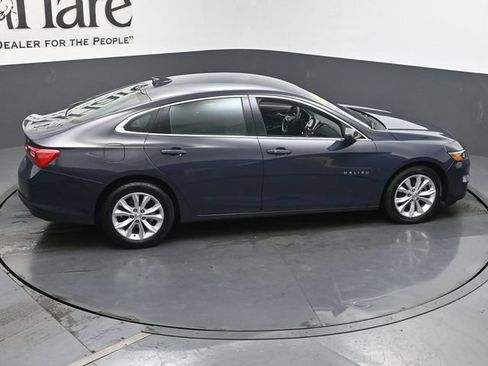 Used 2025 Chevrolet Malibu LT FWD image 38