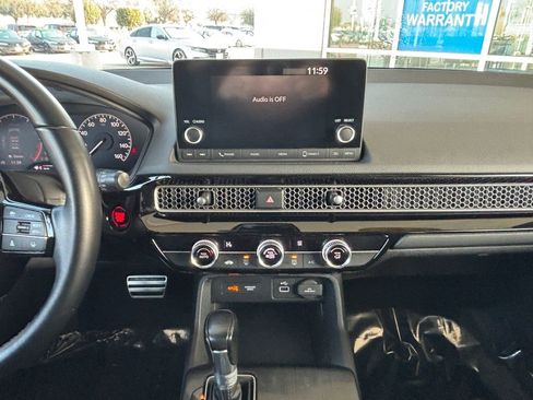 Used 2022 Honda Civic Sport image 13