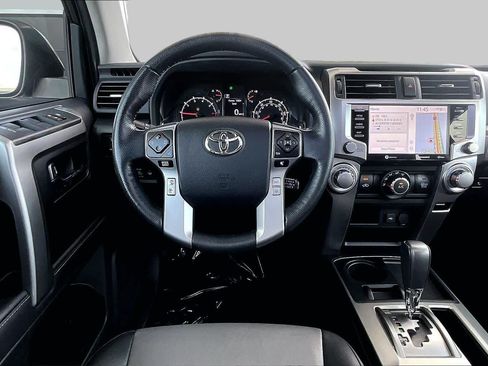 Used 2023 Toyota 4Runner SR5 Premium w/ Moonroof Package RWD image 6