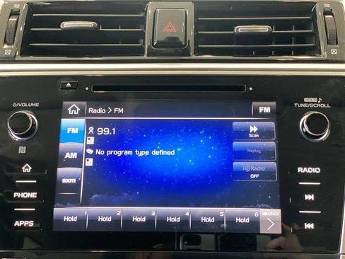 Used 2018 Subaru Outback 2.5i Premium AWD/4WD image 19