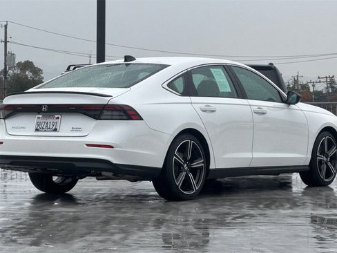Certified 2025 Honda Accord Sport image 3