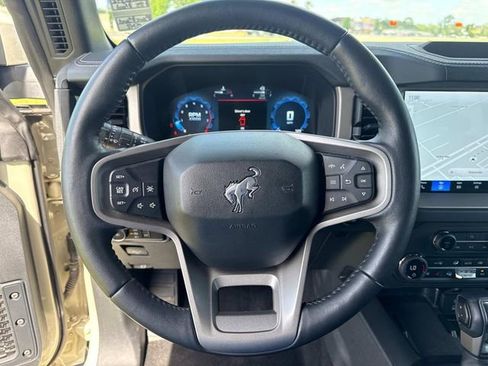 Used 2025 Ford Bronco Outer Banks AWD/4WD image 29