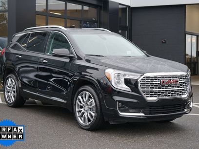 Used 2024 GMC Terrain Denali