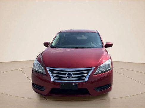 Used 2013 Nissan Sentra SV FWD image 2
