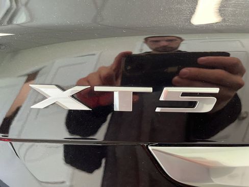 Used 2023 Cadillac XT5 Premium Luxury AWD/4WD image 26