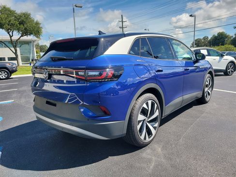 Used 2022 Volkswagen ID.4 Pro S image 6