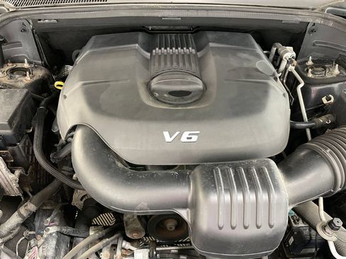 Used 2014 Jeep Grand Cherokee Altitude AWD/4WD image 45