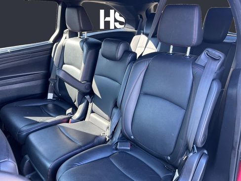 Used 2023 Honda Odyssey Sport image 13