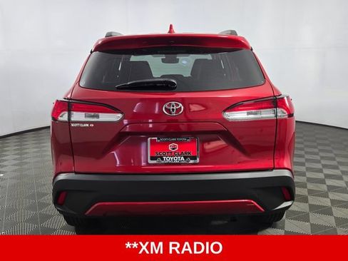 Used 2022 Toyota Corolla Cross LE FWD image 7