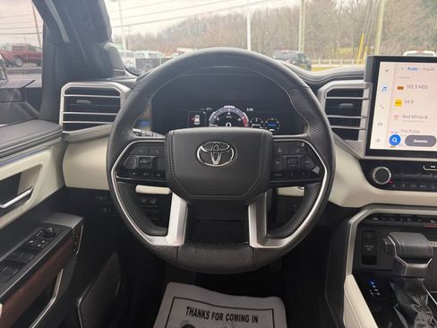 Used 2023 Toyota Sequoia Capstone image 15