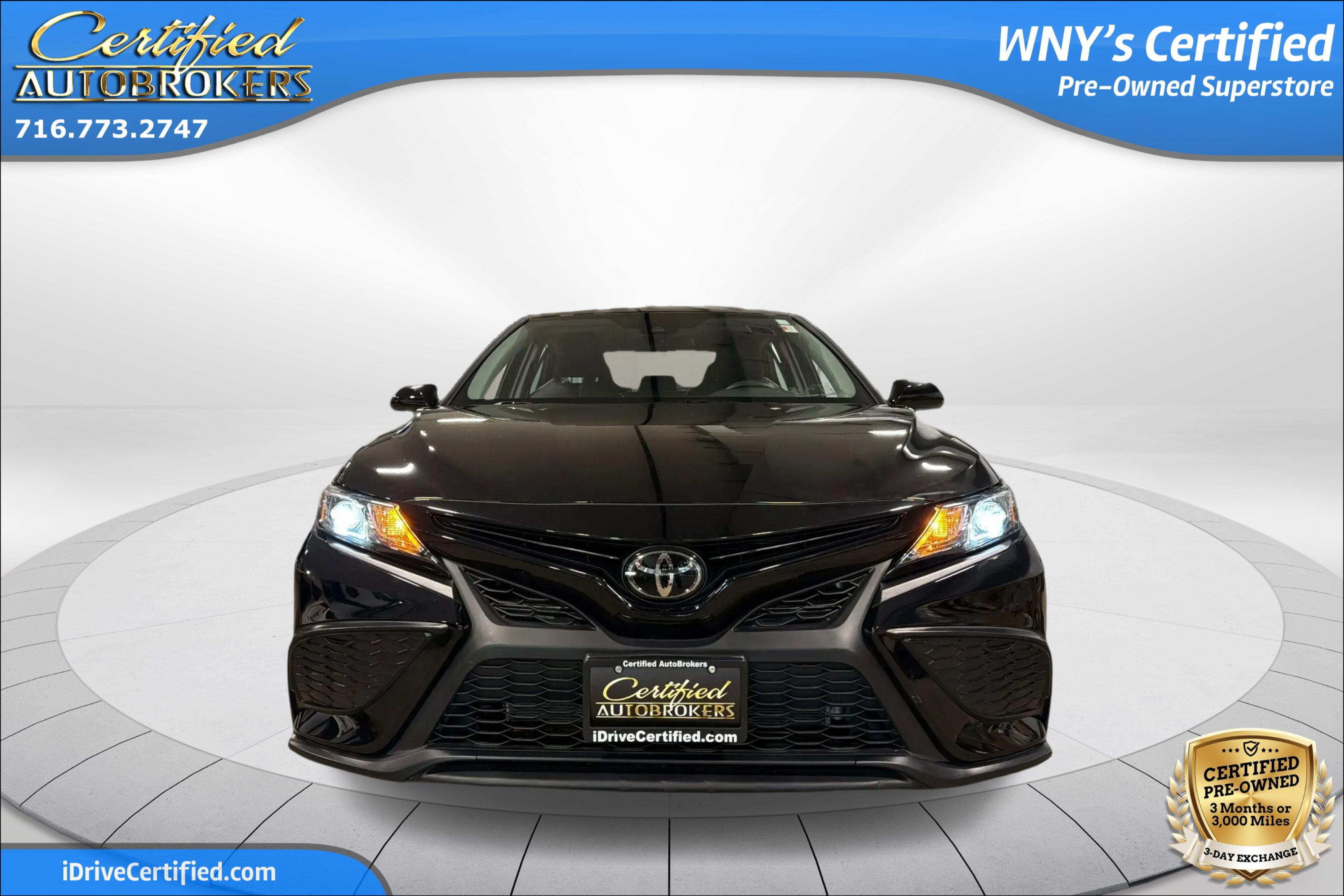 Used 2022 Toyota Camry SE AWD/4WD image 2