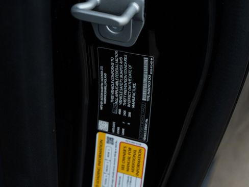 Used 2024 Aston Martin DB12 Coupe RWD image 35