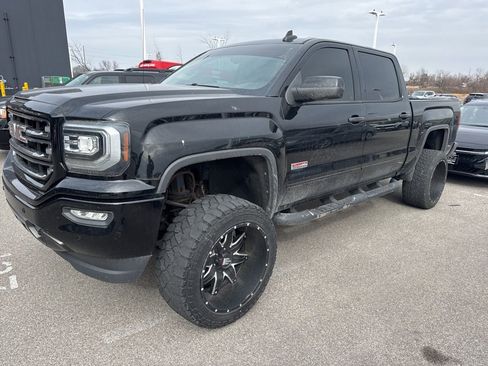 Used 2018 GMC Sierra 1500 SLT image 1