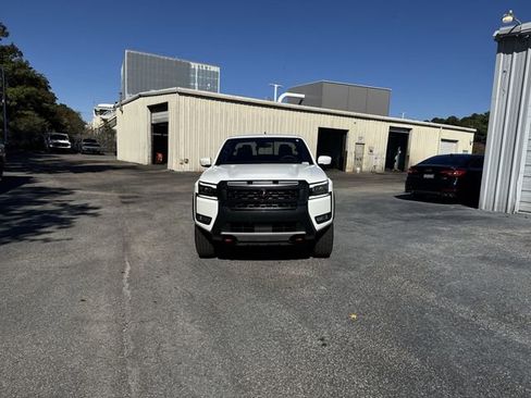 New 2026 Nissan Frontier PRO-4X w/ Tow Package image 2