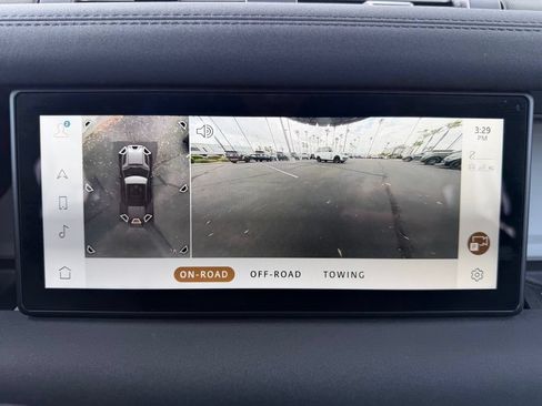 Used 2023 Land Rover Defender 110 SE AWD/4WD image 8