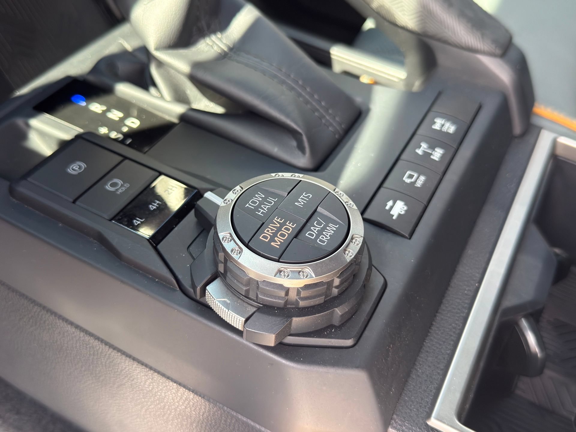 Used 2025 Toyota Tacoma 4x4 Double Cab Hybrid image 12
