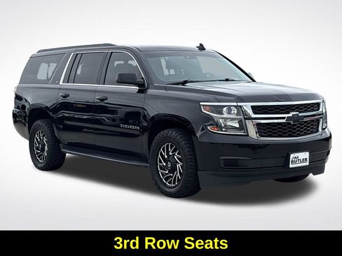 Used 2017 Chevrolet Suburban LT AWD/4WD image 12