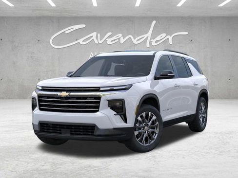 New 2026 Chevrolet Traverse LT image 6