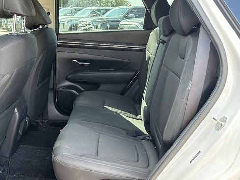 Used 2024 Hyundai Tucson SE FWD image 8