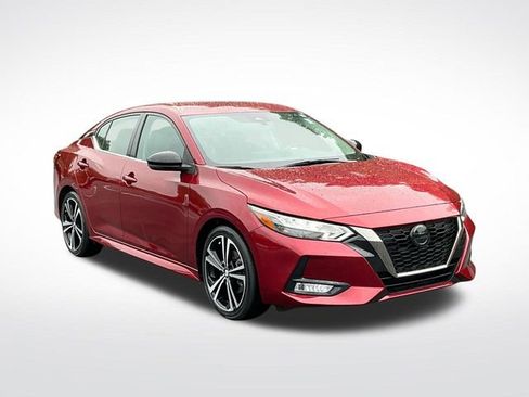 Used 2022 Nissan Sentra SR w/ Electronics Package FWD image 8