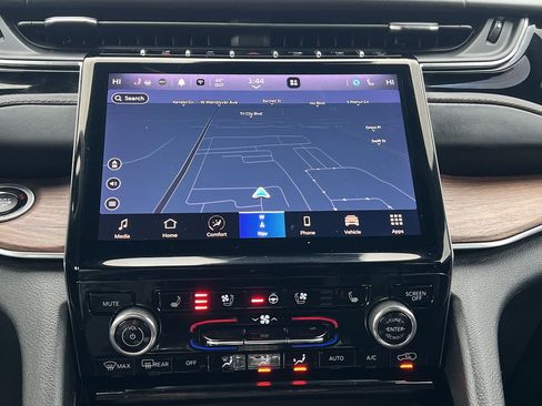 Used 2022 Jeep Grand Cherokee Summit w/ Adv Protech Group IV image 7