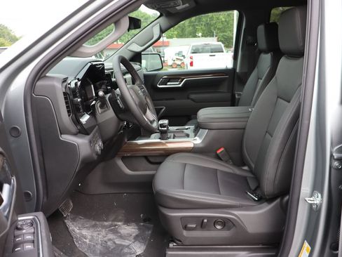 New 2026 Chevrolet Silverado 1500 RST w/ Safety Package AWD/4WD image 5