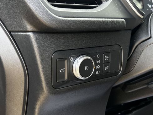 Used 2022 Ford Escape SEL AWD/4WD image 12