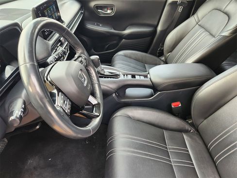Used 2025 Honda HR-V EX-L image 12