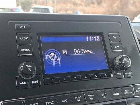 Used 2020 Honda Odyssey LX image 18