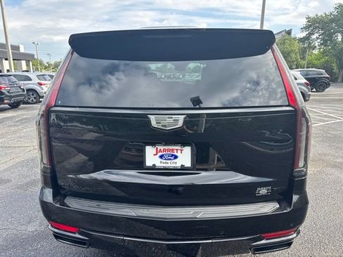 Used 2023 Cadillac Escalade Sport w/ LPO, ONYX Package RWD image 5