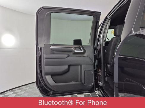 Certified 2025 Chevrolet Silverado 2500 LTZ w/ LTZ Convenience Package AWD/4WD image 36