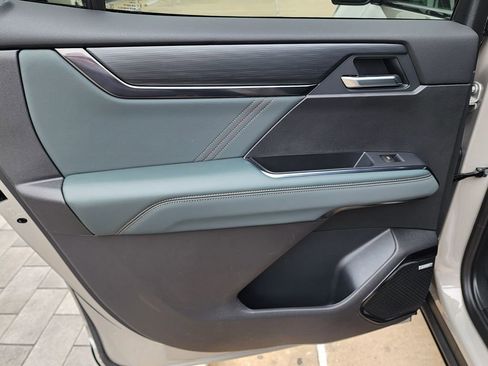 New 2026 GMC Acadia AT4 w/ Luxury Package AWD/4WD image 45