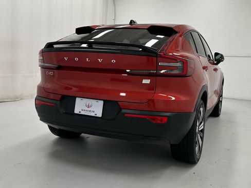 Used 2023 Volvo C40 P8 Recharge Plus image 6